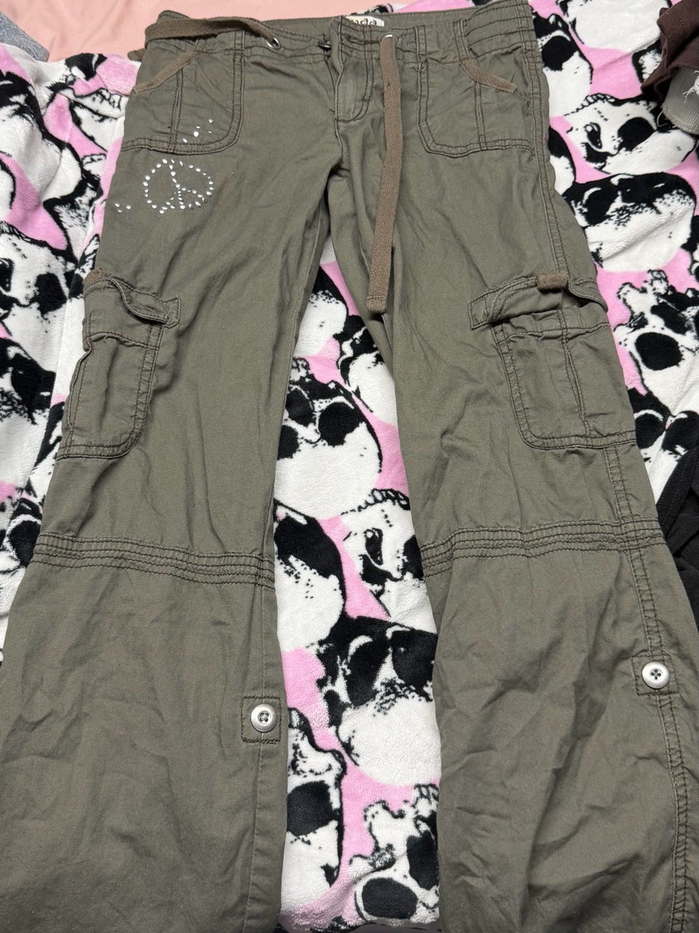 Vintage Mudd Olive Green Cargo Joggers with Rhinestone Peace Detail